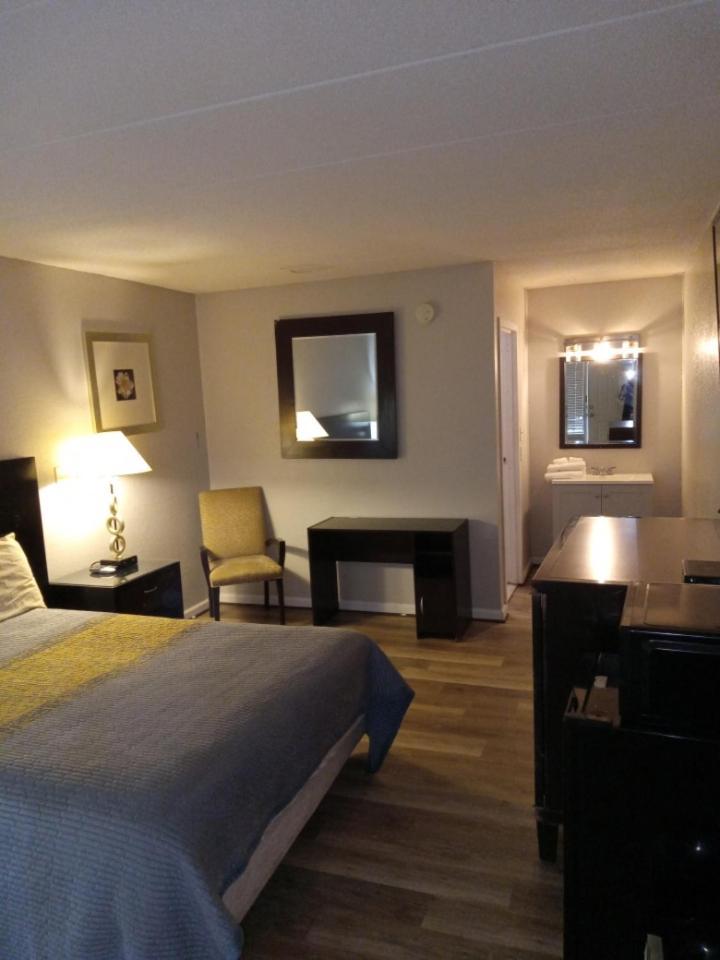 APM Inn&Suites Winchester Eksteriør bilde