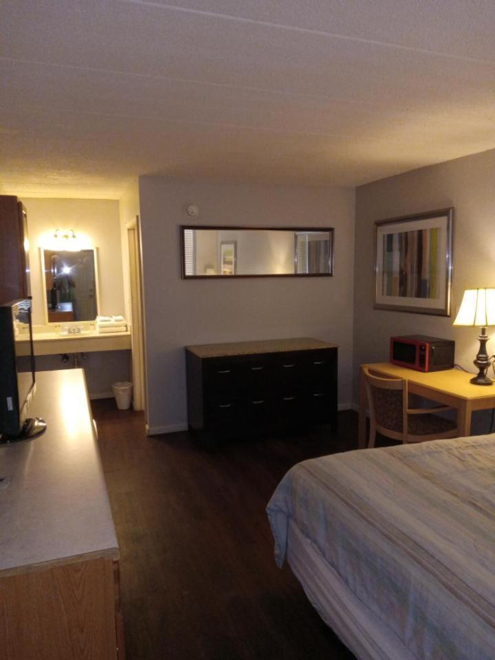 APM Inn&Suites Winchester Eksteriør bilde