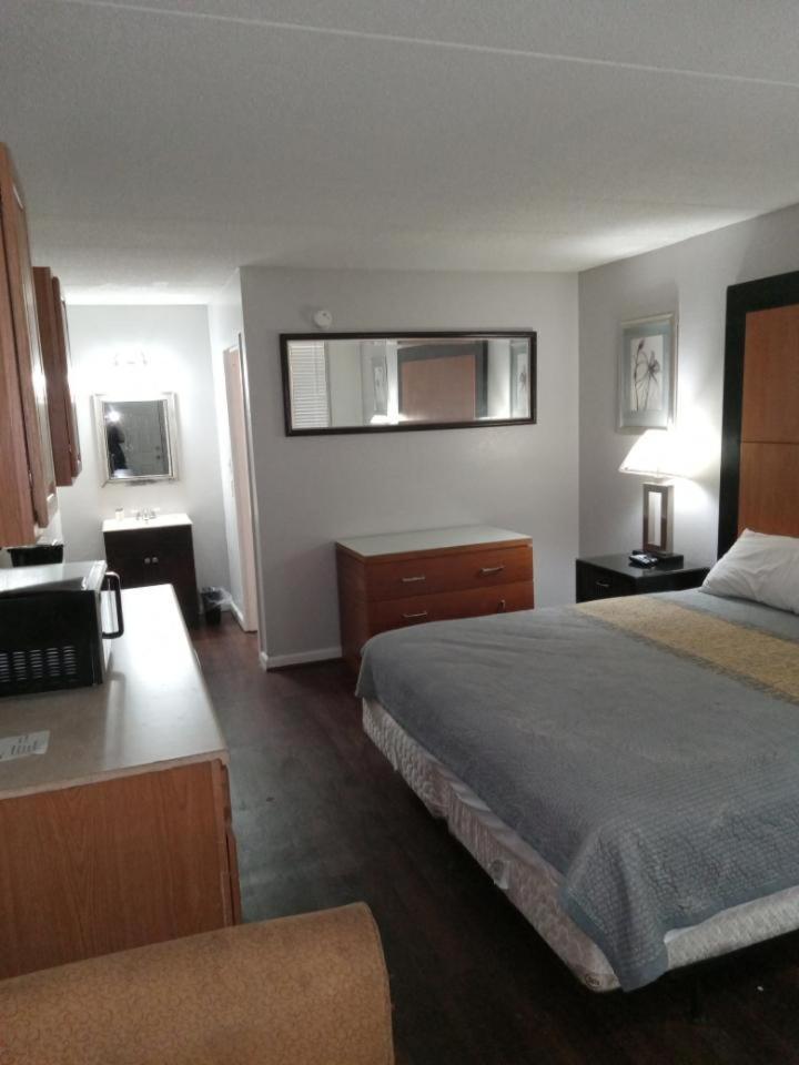 APM Inn&Suites Winchester Eksteriør bilde